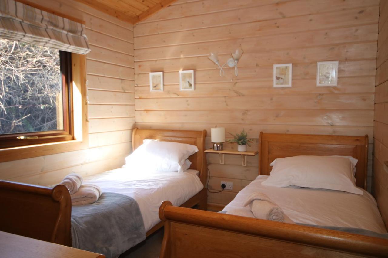 Hartland Hideaway Lodge Woolfardisworthy  Eksteriør billede